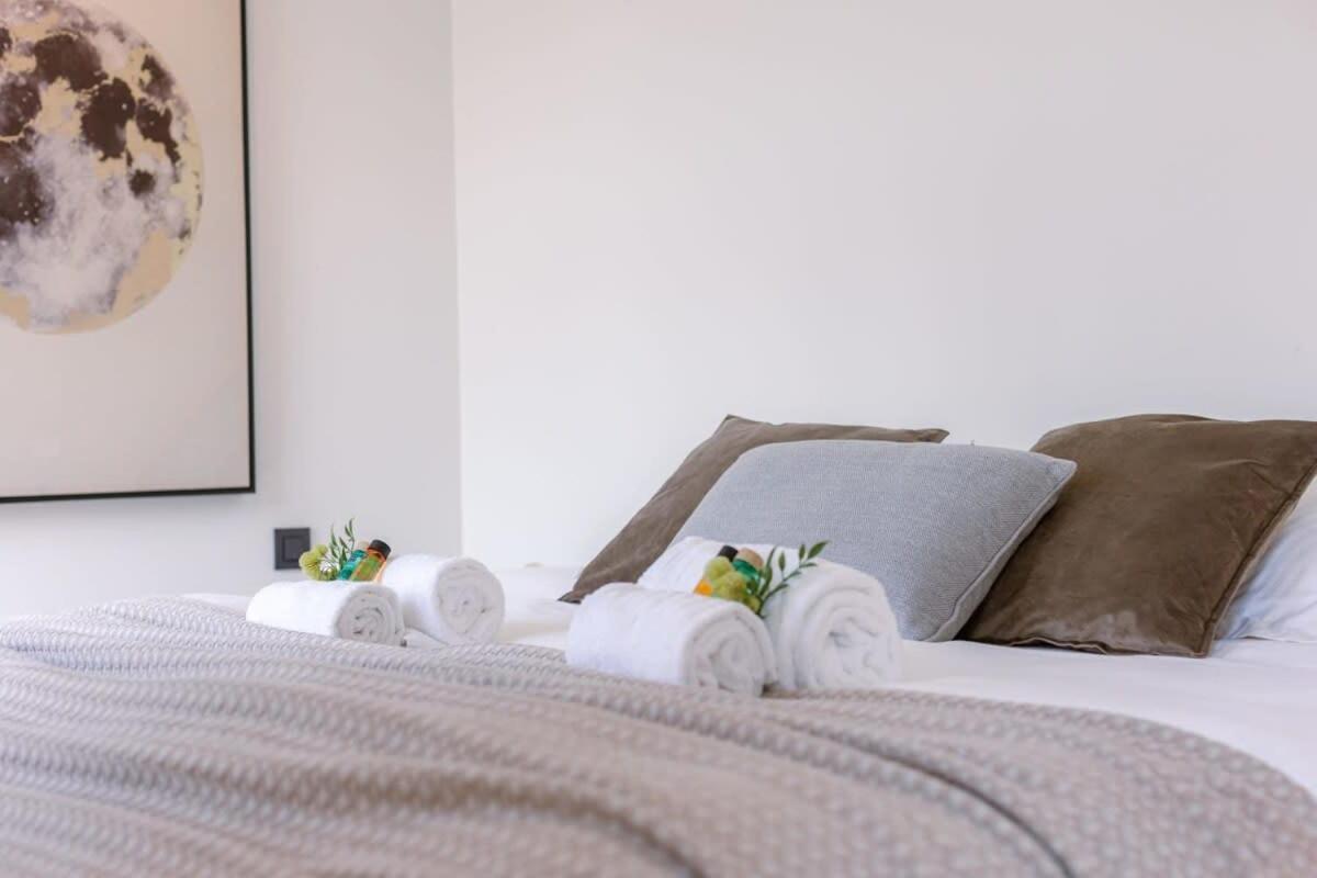Huswell - Lord - Charming Double Room At Ranch "De Blauwe Zaal" Bruges Exterior photo